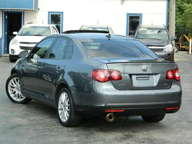 2009 Volkswagen Jetta Wolfsburg Edition 4dr Sedan 6A